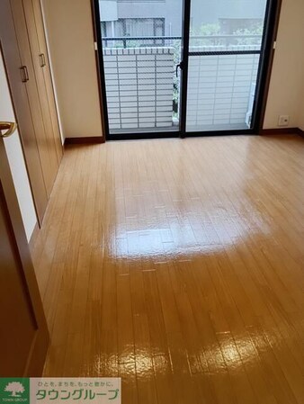 ロイヤルハウス都立大の物件内観写真